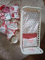 Poppen ziekenhuis Bedje met Accessoires van zalf cration, Kinderen en Baby's, Speelgoed | Poppen, Ophalen of Verzenden, Gebruikt