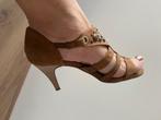 Dames schoenen maat 41-42, Kleding | Dames, Schoenen, Beige, Ophalen of Verzenden, Schoenen met hoge hakken, Zo goed als nieuw