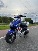 Yamaha Aerox ( Rossi editie), Fietsen en Brommers, Maximaal 45 km/u, 50 cc, Gebruikt, Yamaha