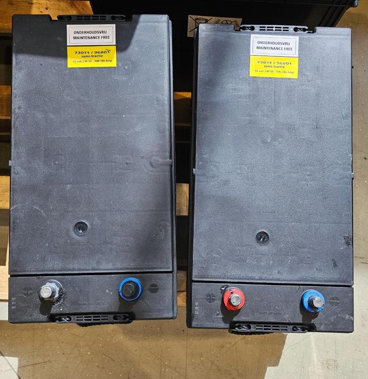 2 stuks Semi tractie accu's, Auto-onderdelen, Accu's en Toebehoren, Gebruikt, Ophalen