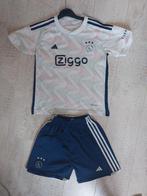 Ajax pakje maat 152 (valt tussen M en L in), Ophalen of Verzenden, Zo goed als nieuw