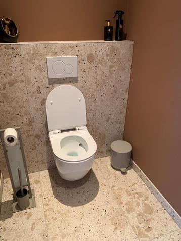 Ariostea en Gres Porcellanato tegels beschikbaar voor biedingen