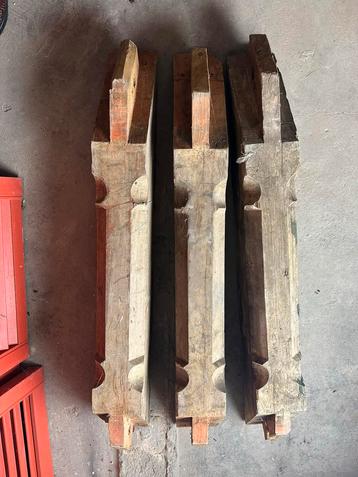 Antieke chaletstijl Korbelen/Schoren - Grenenhout 1890-1910 beschikbaar voor biedingen