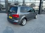 Volkswagen Touran 1.4 TSI automaat / Stoelverwarming, 15 km/l, 4 cilinders, 1436 kg, Origineel Nederlands