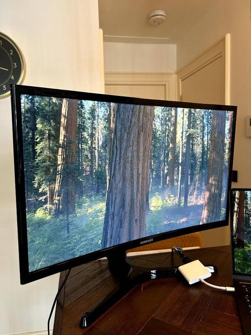 Samsung 24-inch Curved Monitor, Computers en Software, Monitoren, Zo goed als nieuw, 61 t/m 100 Hz, HDMI, VGA, Gaming, Curved