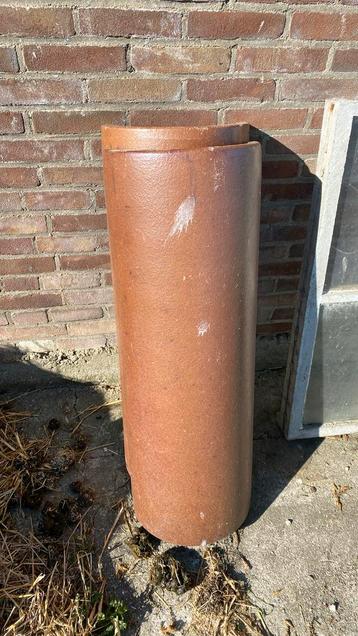 2 stuks voerbakken / bloembakken  beschikbaar voor biedingen