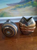 Art deco vaasjes. Brons 14cm 1930 2 stuks, Antiek en Kunst, Ophalen of Verzenden