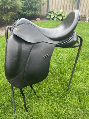 Anatomica octant 18 inch fit 4 dressuurzadel beschikbaar voor biedingen