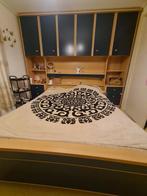 slaapkamerwand en vrijstaande kledingkast., Ophalen, Bruin, Tweepersoons, Zo goed als nieuw