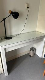 Gratis kaptafel met kapotte la, Huis en Inrichting, Tafels | Sidetables, Ophalen, Gebruikt, 100 tot 150 cm, 25 tot 50 cm
