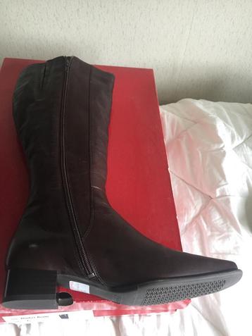 Nieuw maat 38,5 kwaliteit nette hoge leren laarzen Helioform beschikbaar voor biedingen