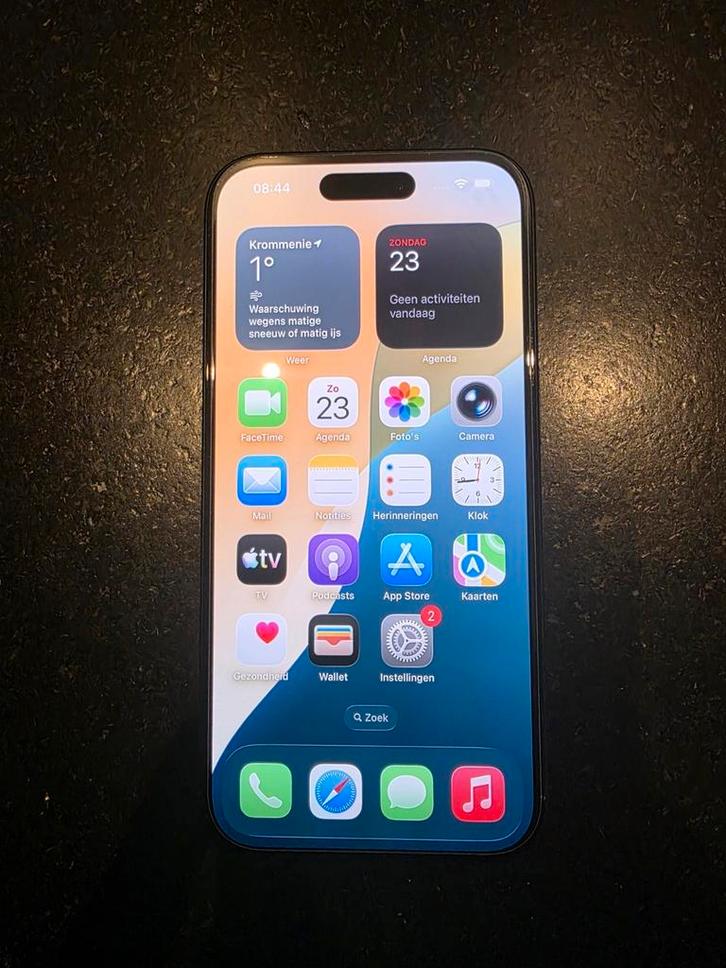 Apple iPhone 16 128GB Zwart | 100%, Telecommunicatie, Mobiele telefoons | Apple iPhone, Zo goed als nieuw, 128 GB, Zonder abonnement