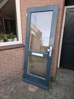 Hardhouten deur met dubbel glas, Doe-het-zelf en Verbouw, Kozijnen en Schuifpuien, Gebruikt, Deurkozijn, Hout, Ophalen