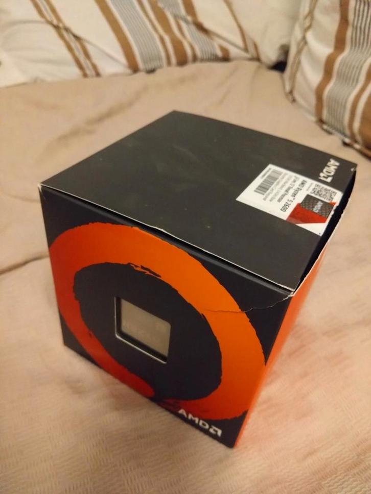 AMD Ryzen 5 2600 CPU - 6 Core Processor, Computers en Software, Processors, Zo goed als nieuw, 6-core, 3 tot 4 Ghz, Ophalen of Verzenden