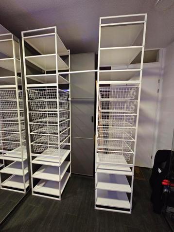 Ikea rek/stellingkast met mandjes en rekken - afbeelding 2