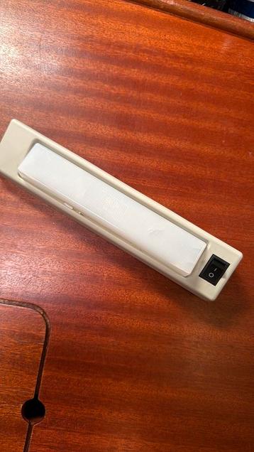 Hela lampje badkamer / keuken dehler beschikbaar voor biedingen