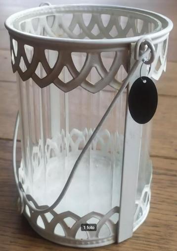 Riverdale windlicht beschikbaar voor biedingen