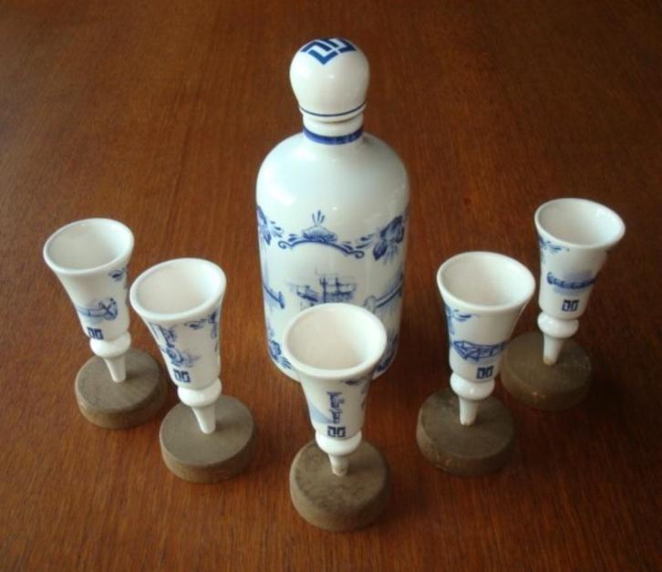 Regina Delfts Likeur Set, Antiek en Kunst, Antiek | Keramiek en Aardewerk, Ophalen of Verzenden
