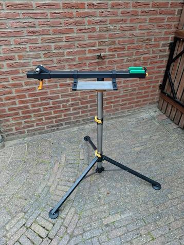 Tacx T3050 voor 12mm steekas. Fietsmontagestandaard  beschikbaar voor biedingen