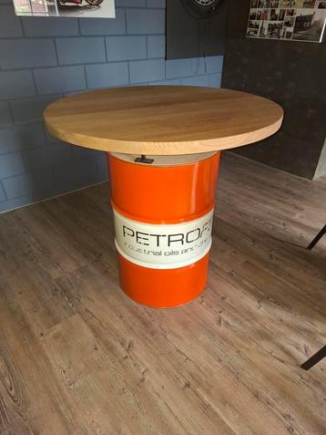 Hangtafel, statafel, barrel, olieton, eiken beschikbaar voor biedingen