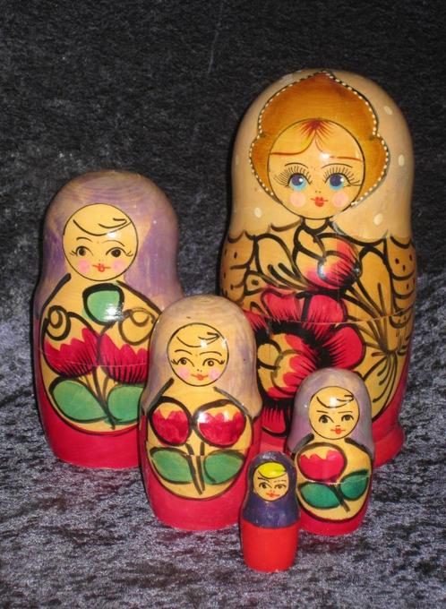 Matroesjka / Baboesjka Houten Poppentjes 5 Delig, Verzamelen, Poppetjes en Figuurtjes, Gebruikt, Ophalen