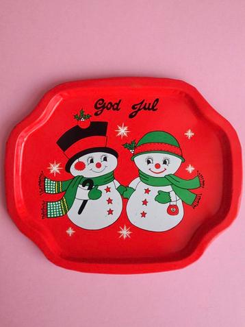 Vintage 70s Kerst blik dienblad Zweeds design sneeuwpop rood beschikbaar voor biedingen