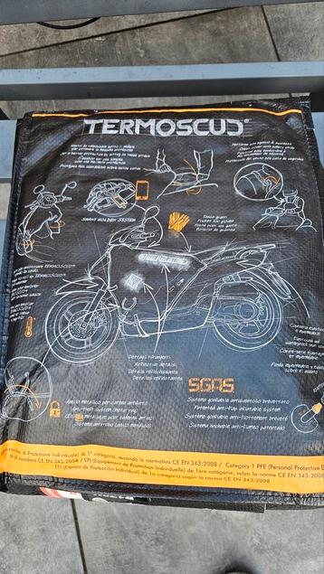 Warmte en regen deken voor op de scooter beschikbaar voor biedingen