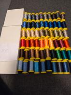 zOLDEROPRUIMING 60klosjes machine borduurgaren coats alcazar, Ophalen of Verzenden, Nieuw, Machineborduren, Borduurgaren of Zijde