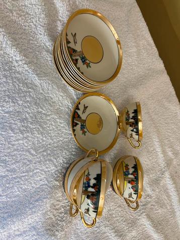 Chinees kop en schotel set beschikbaar voor biedingen