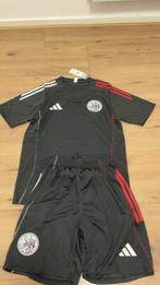 Ajax trainingsset 25/26, Verzenden, Zo goed als nieuw, Shirt