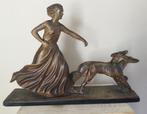 Art Deco sculptuur dame +2 hazewindhonden van  gips gemerkt, Antiek en Kunst, Ophalen