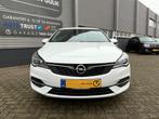 Opel Astra Sports Tourer 1.2 Edition 110PK Trekhaak,Navi,Cli, Auto's, Voorwielaandrijving, 65 €/maand, Stof, Gebruikt