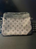 Lv tas, Sieraden, Tassen en Uiterlijk, Tassen | Schoudertassen, Ophalen of Verzenden, Gebruikt, Zwart, Overige merken