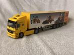 Mercedes Actros vrachtwagen met trailer van JCB grondverzet, Hobby en Vrije tijd, Modelauto's | 1:50, Ophalen of Verzenden, Zo goed als nieuw