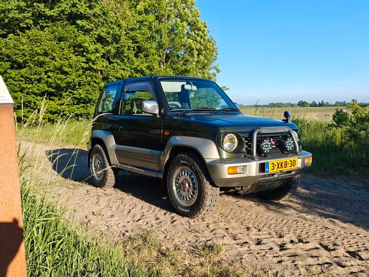 Mitsubishi Pajero Junior 1996 ZR - JDM - 4x4, Auto's, Mitsubishi, Particulier, 4x4, ABS, Airbags, Airconditioning, Bluetooth, Centrale vergrendeling