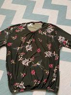 Mooie blouse met bloemen vogel print, Kleding | Dames, Maat 38/40 (M), Ophalen of Verzenden, Zo goed als nieuw, Knielengte