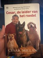Cesar Millan - De Leider van het Roedel, Boeken, Ophalen of Verzenden, Gelezen