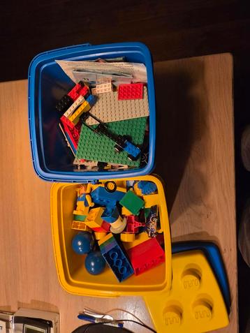 Lego Duplo & Lego Basic Stenen beschikbaar voor biedingen