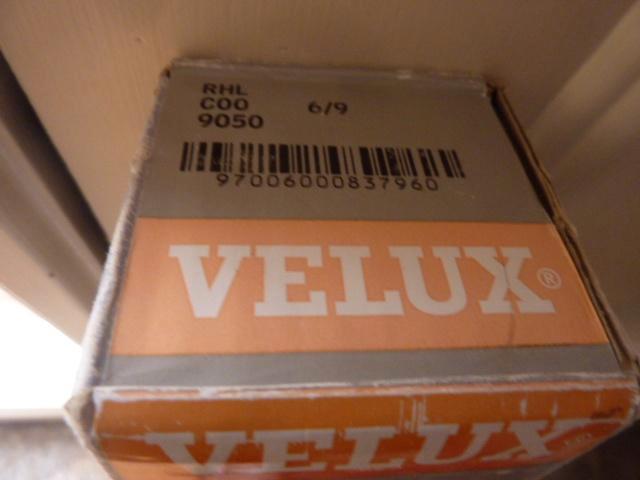 Nieuwe Velux licht doorlatende gordijnen voor de C-serie., Huis en Inrichting, Stoffering | Gordijnen en Lamellen, Nieuw, Minder dan 100 cm