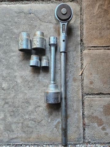 Gedore grote  ratel en doppen / verlengstuk beschikbaar voor biedingen