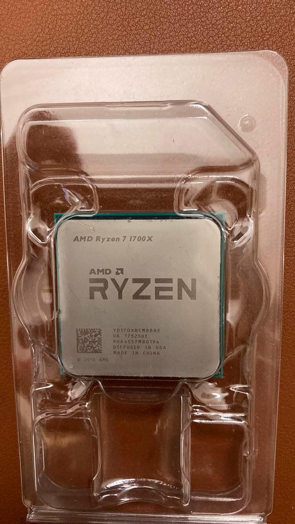 AMD Ryzen 7 1700X CPU - 8 cores, Computers en Software, Processors, Zo goed als nieuw, 3 tot 4 Ghz, Ophalen of Verzenden