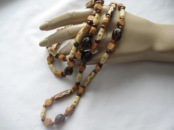 Ketting Versch. Kralen Tribal /Glas/Hoorn Enz. nr 8 Vintag beschikbaar voor biedingen