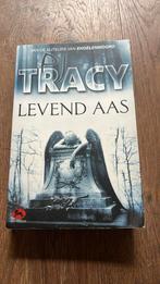 P.J. Tracy - Levend aas, Ophalen, Zo goed als nieuw, Nederland, P.J. Tracy
