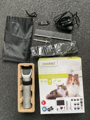 Honden trimset beschikbaar voor biedingen