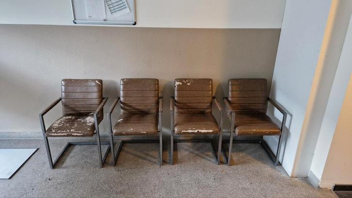 Eettafelstoelen - Gebruikt, maar comfortabel!, Antiek en Kunst, Antiek | Meubels | Stoelen en Banken, Ophalen of Verzenden