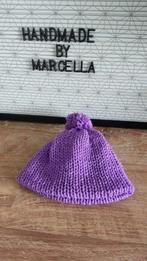 Handgemaakte paarse muts met pompon 0 - 3 maand, Kinderen en Baby's, Babykleding | Mutsen, Sjaals en Wanten, Jongetje of Meisje
