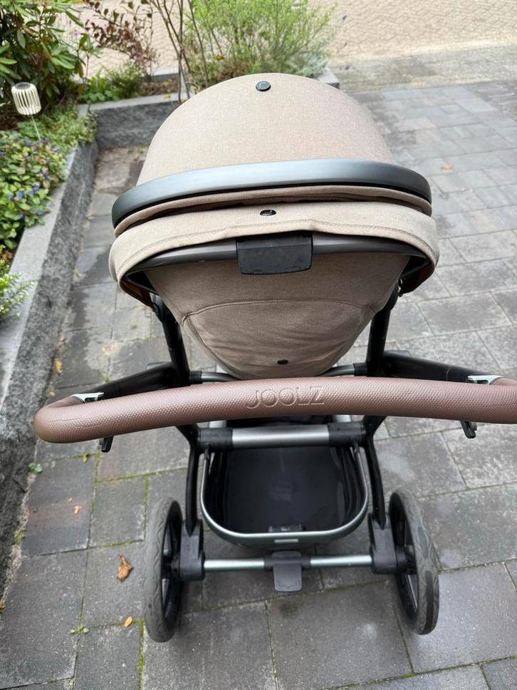 Joolz Day+ Taupe 2023 - Nette Staat, Kinderen en Baby's, Kinderwagens en Combinaties, Gebruikt, Kinderwagen, Overige merken, Verstelbare duwstang