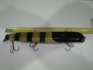 Suick Thriller 26cm beschikbaar voor biedingen