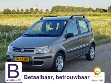 Fiat Panda 1.2 Emotion /Lage KM !/Goed onderhouden !/Clima/ beschikbaar voor biedingen