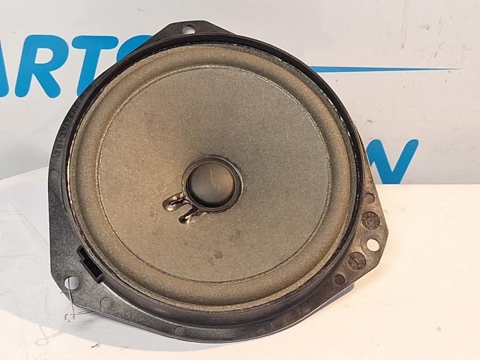 Luidspreker van een Alfa Romeo Giulia, Auto-onderdelen, Elektronica en Kabels, Alfa Romeo, Gebruikt, 3 maanden garantie, Verzenden